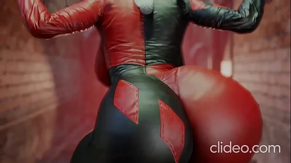 Harley Quinn shaking her bubble booty