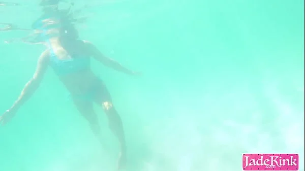 Couple on vacation public fuck at the beach underwater creampie