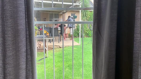 I caught my neighbours fucking outside in the backyard