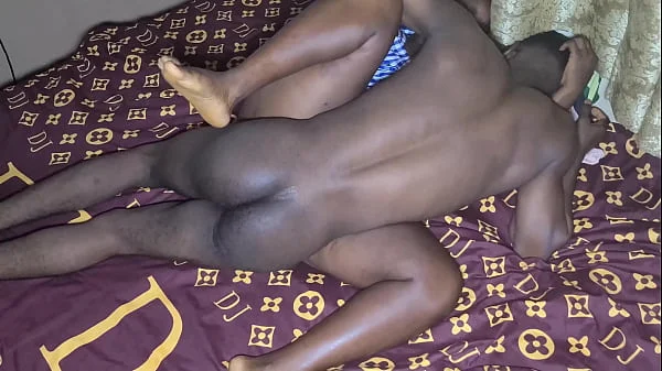 Nigerian Pussy roughly fuck