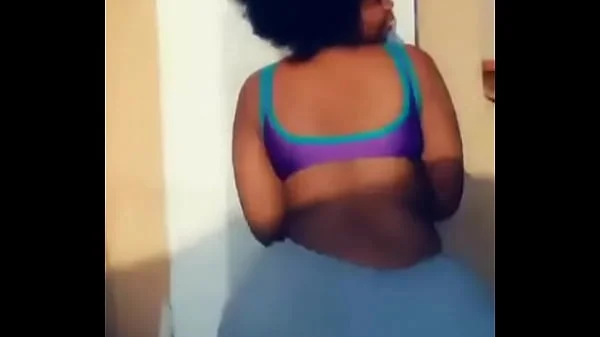 African girl big ass (wide hips)