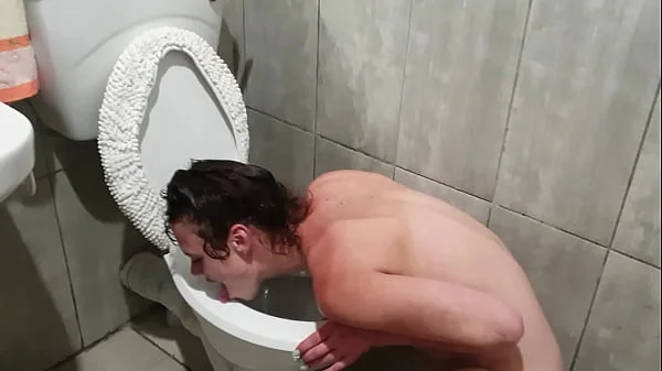 HUMAN TOILET slut PISSES on her own face while head in toilet | humiliation