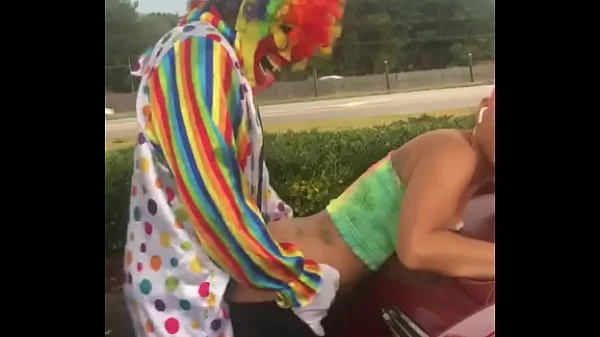 Gibby The Clown fucks Jasamine Banks outside in broad daylight